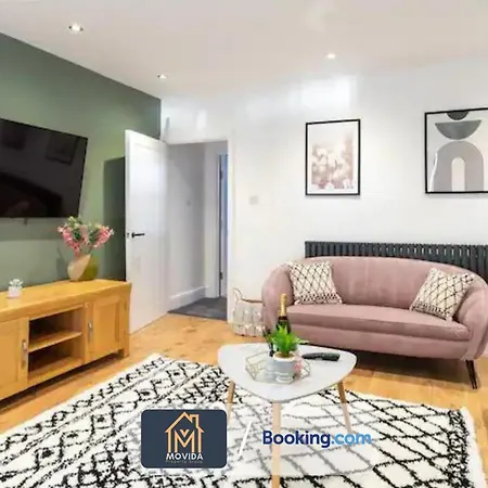 شقة 3 Bed By Movida Property Group Short Lets & Serviced *